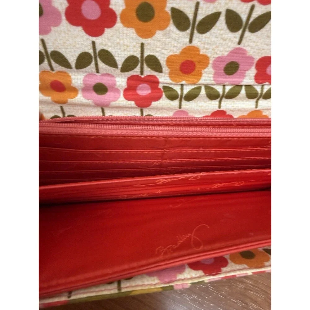Vera Bradley Flockloric Wallet Organizer Floral EUC